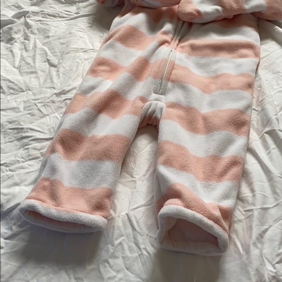 Old Navy Micro Fleece One Piece Bunting Suit - Picture 4 of 4